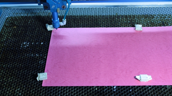 Paper laser cutter