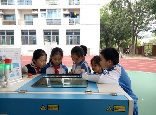 education of steam by laser cutter